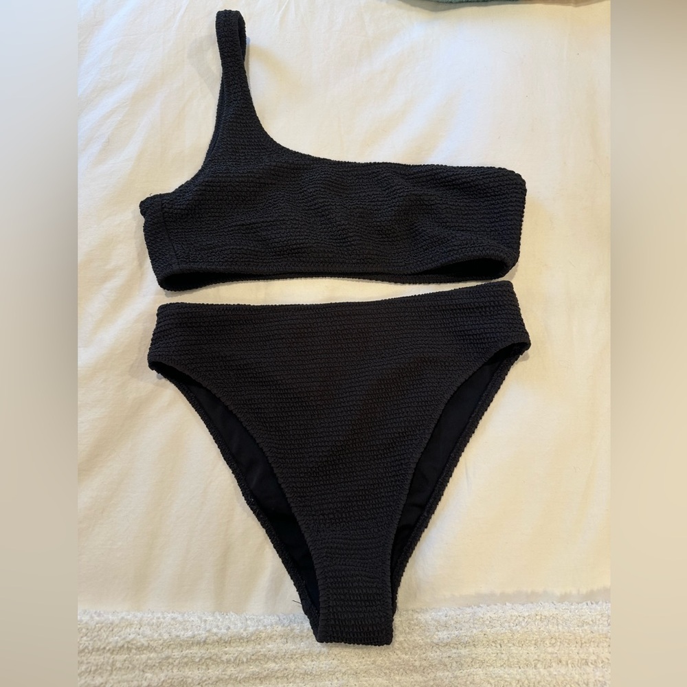 Selling Black Pacsun Ribbed Bikini